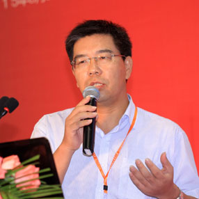 中集智能總經理周受欽