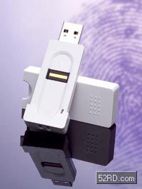 雖說噱頭大于實際，就連隨身碟也開始內建指紋辨識功能